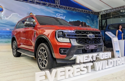 Diện kiến Ford Everest Wildtrak đầu tiên có mặt tại Hà Nội